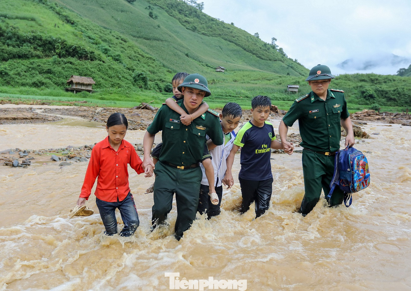 Tư lệnh Biên phòng: 'Tổ quốc là trên hết' ảnh 2