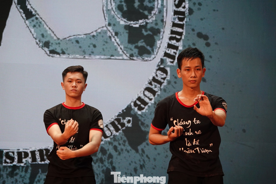 Tưng bừng gala đón 418 tân học viên Học viện Quân y ảnh 1