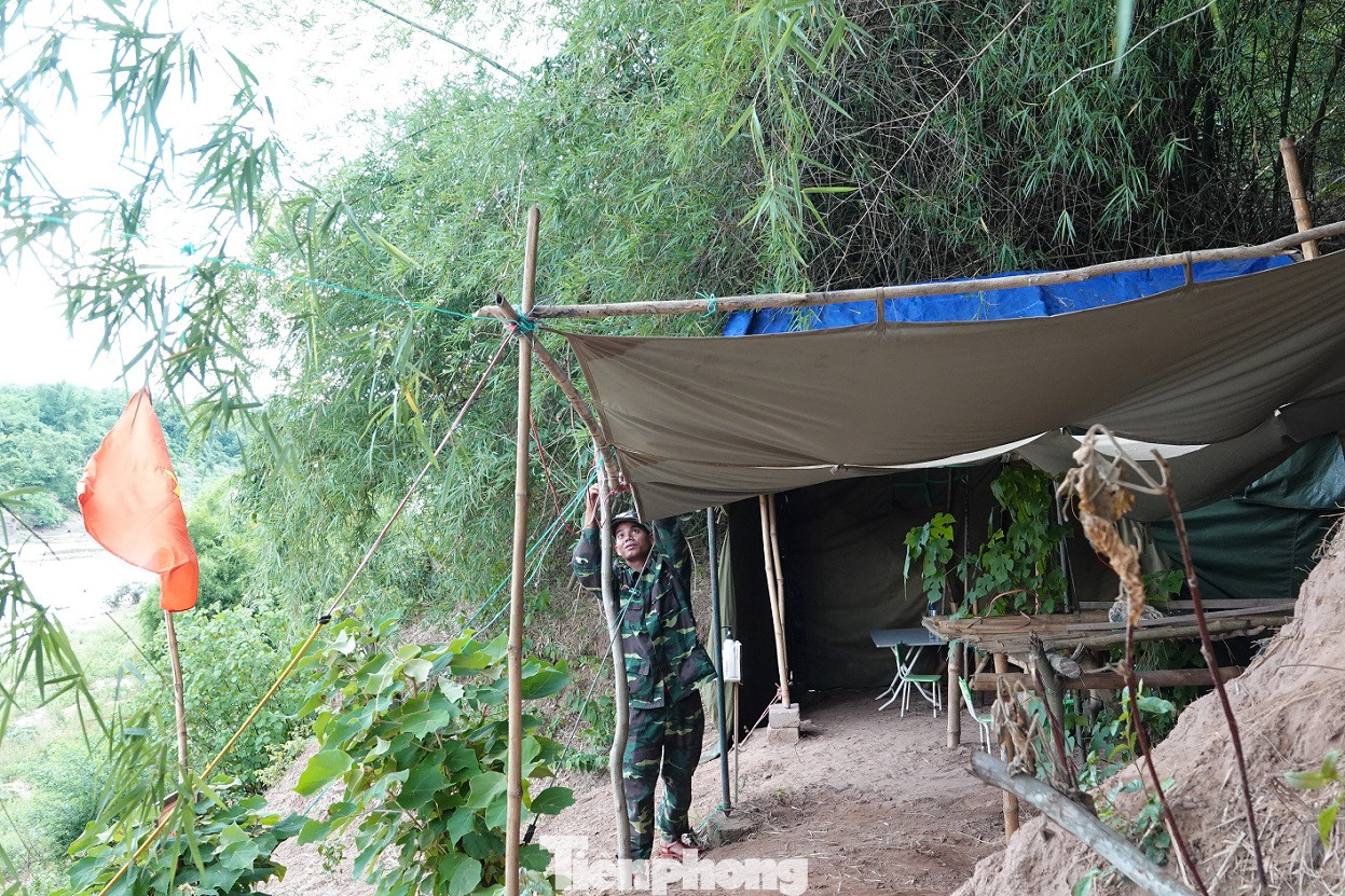  Biên phòng Quảng Trị dãi nắng dầm mưa chặn đại dịch ảnh 7