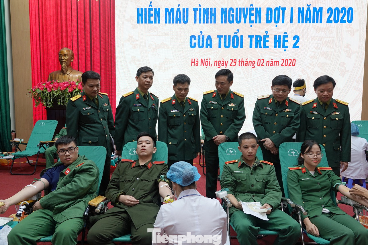 Hơn 500 ĐVTN Học viện Quân y hiến máu cứu người ảnh 6