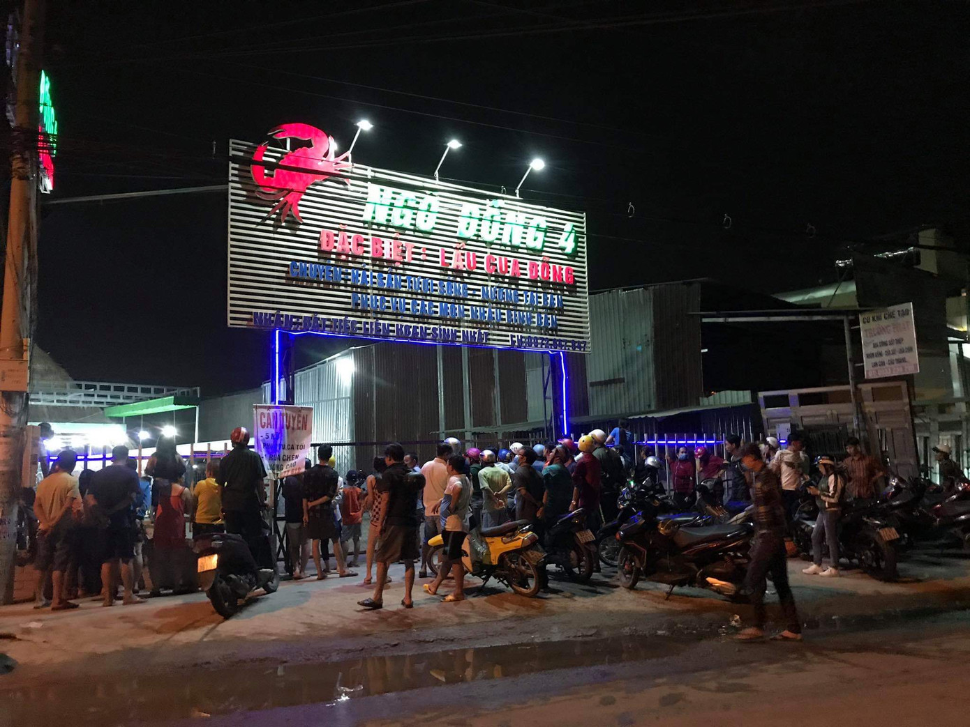 Nam thanh niên lao vào quán nhậu chém chết người rồi tự sát ảnh 1