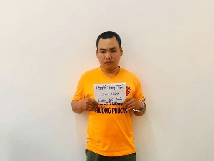 Bắt đối tượng gây ra hàng chục vụ cướp giật tài sản ở Đông Nam Bộ ảnh 1