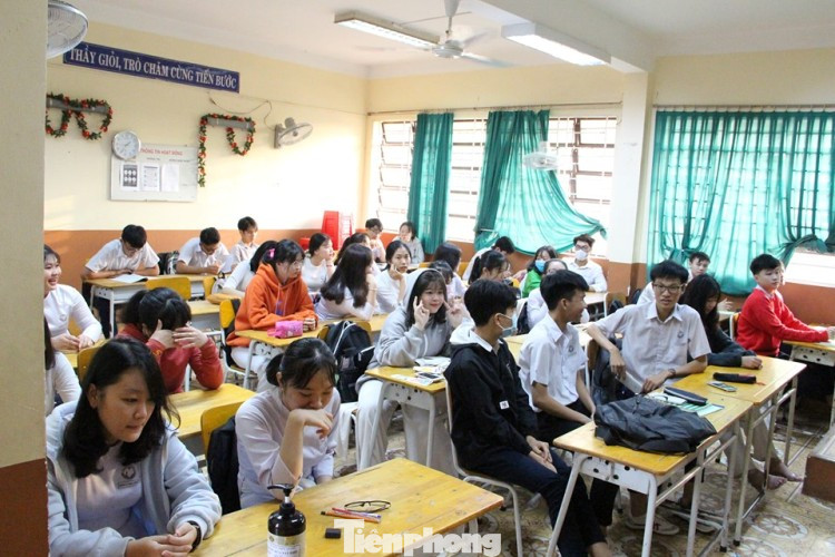 Bình Dương điều tra lý lịch di chuyển của gần 30.000 học sinh ảnh 2