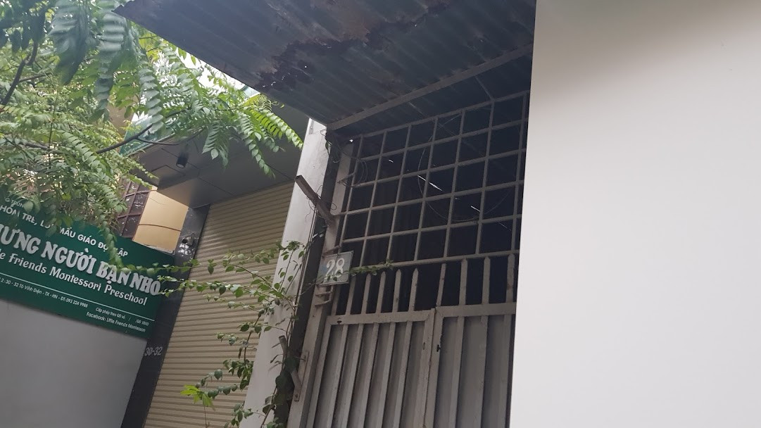 Hai lãnh đạo quận phải sửa sai chỉ vì cổng sắt 1,5m xây trái phép ảnh 2