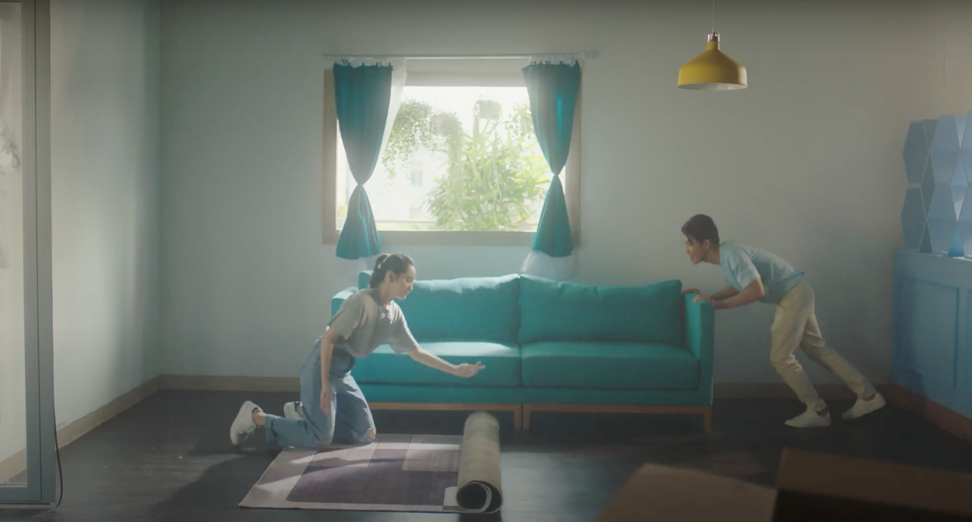 Sao Việt 24H: Hà Lan “Mắt Biếc” hóa nàng thơ, Hồ Việt Trung ra nhạc chế “thời Cô Vy” ảnh 3