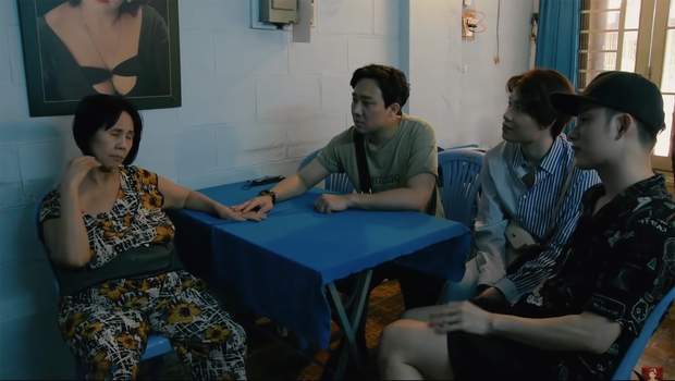 Trấn Thành, Trúc Nhân đến thăm nghệ sĩ Hoàng Lan, “Người Ấy Là Ai” tạo nhiệt trước giờ G ảnh 3