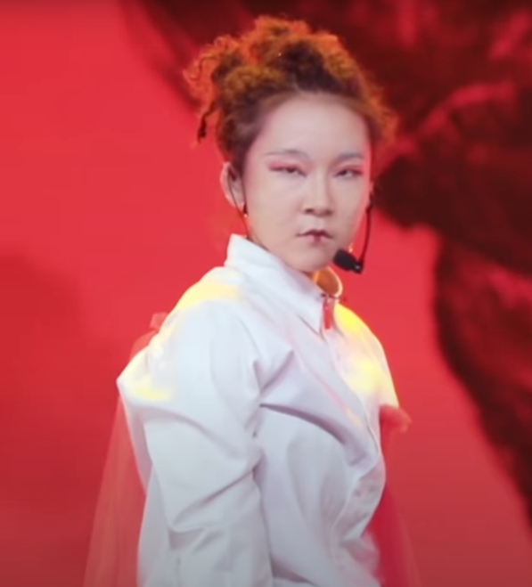 Khi thực tập sinh “Thanh Xuân Có Bạn 2” thành bạn cùng lớp, bạn muốn ngồi cùng bàn với ai? ảnh 15