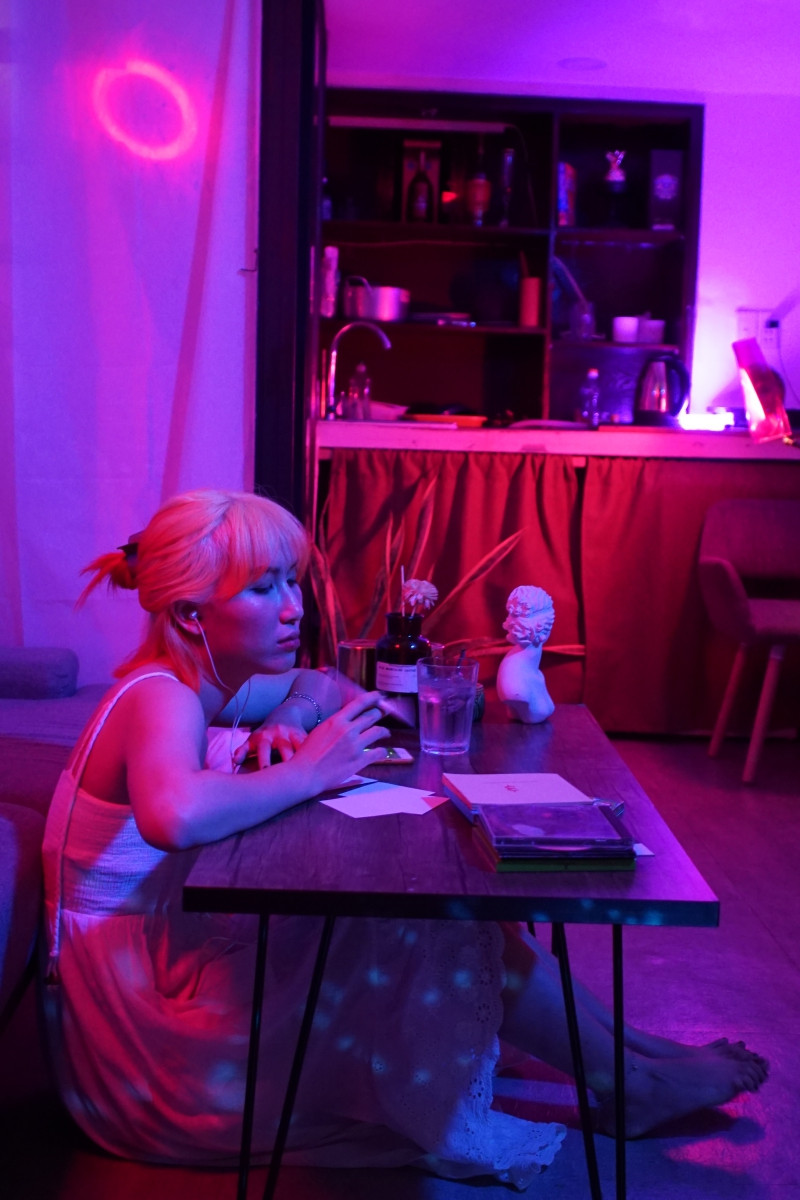 Nghe (ft. Lazii) được ra mắt ngay đúng sinh nhật của cô nàng. Thế nên sản phẩm càng có ý nghĩa đặc biệt với PAY. (Ảnh: NVCC) PAY: Cô nàng Kim Ngưu “trói tim” bằng chất giọng ma mị và phong cách hát “siêu ngầu“ ảnh 5