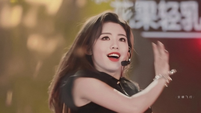 Khi thực tập sinh “Thanh Xuân Có Bạn 2” thành bạn cùng lớp, bạn muốn ngồi cùng bàn với ai? ảnh 34