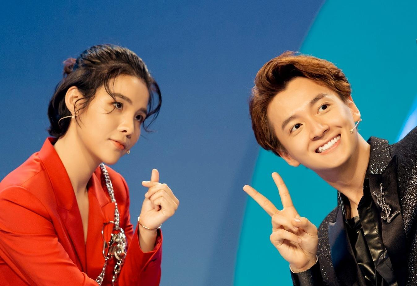 Sao Việt 24H: Vũ Cát Tường, Hoa hậu Tiểu Vy khiến khán giả bất ngờ với tạo hình mới ảnh 2