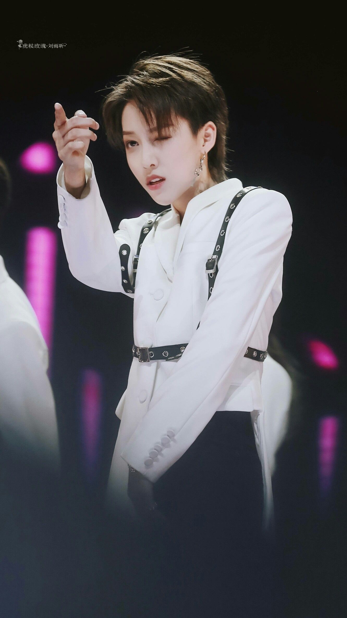 Khi thực tập sinh “Thanh Xuân Có Bạn 2” thành bạn cùng lớp, bạn muốn ngồi cùng bàn với ai? ảnh 27