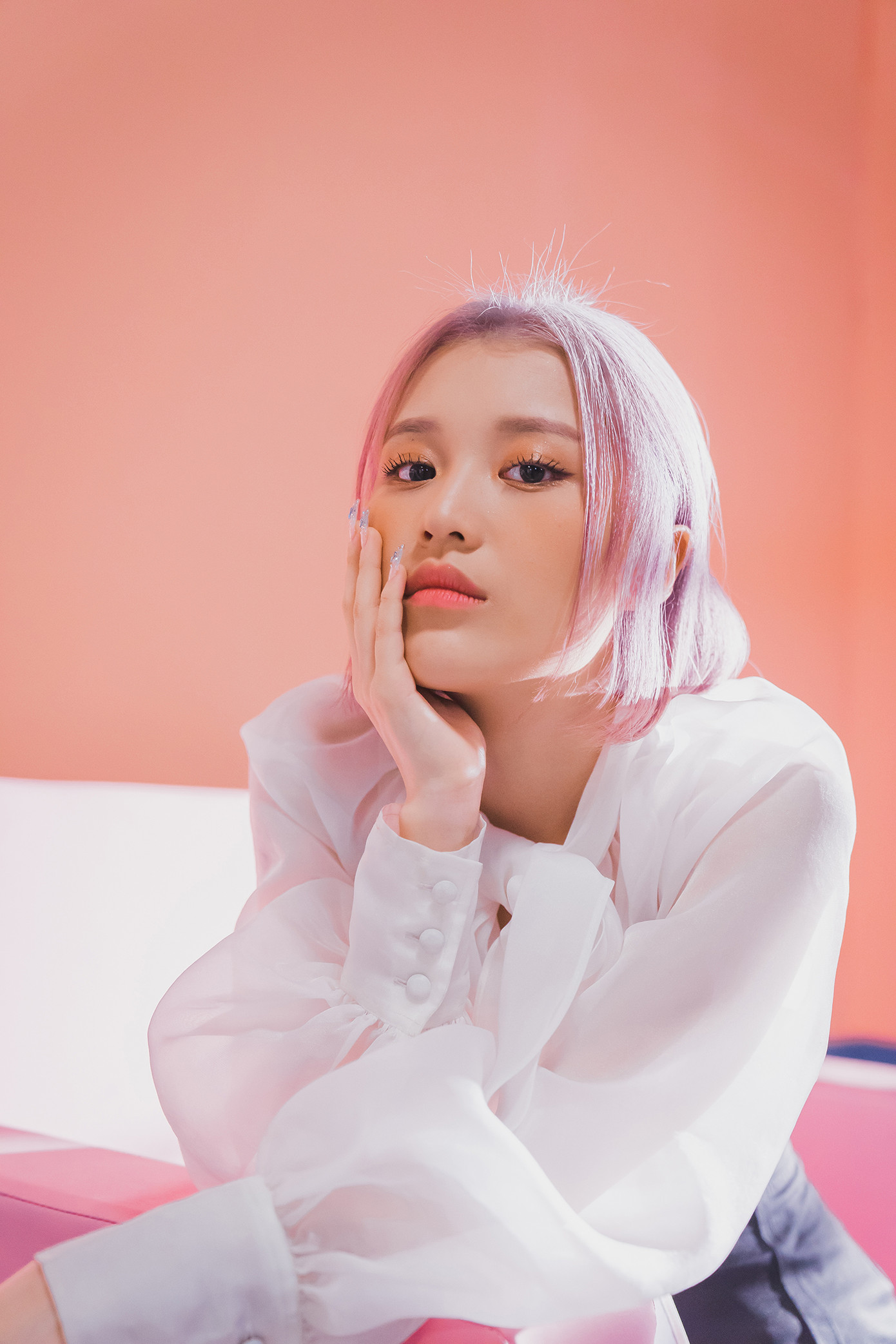 Hara Sara khoe bài mới, Đỗ Hoàng Dương kết hợp Hoàng Yến Chibi “tung chiêu” đối đầu ảnh 2