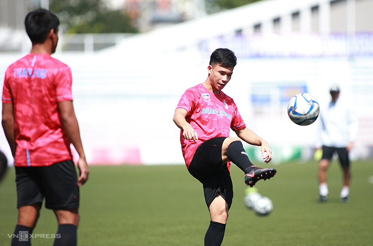 HLV Thái Lan ngăn cấm phóng viên Việt Nam tác nghiệp ảnh 2