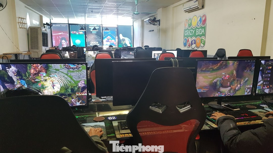 Quán game, hàng internet 'bủa vây' ngõ nhỏ ảnh 4