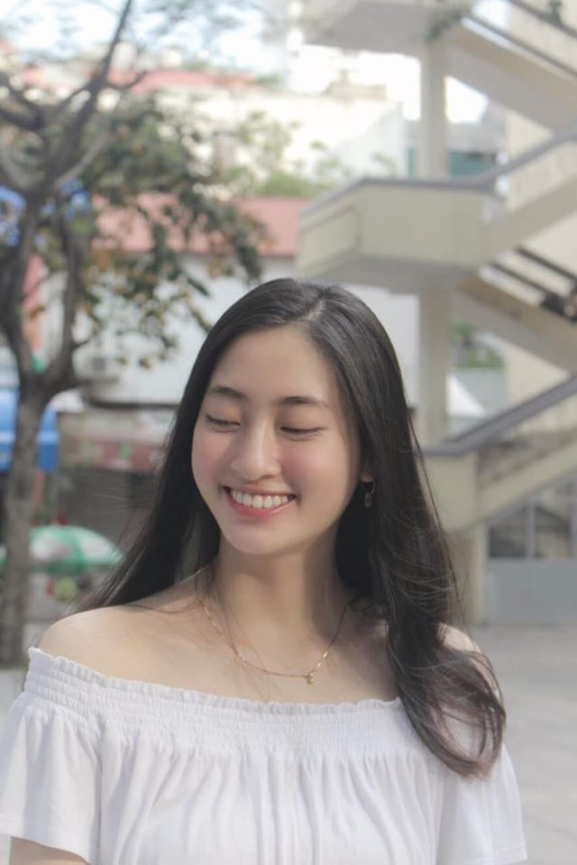 Tái xuất sau cách ly với khuôn mặt béo tròn, Lương Thuỳ Linh vẫn được fans khen xinh đẹp ảnh 2