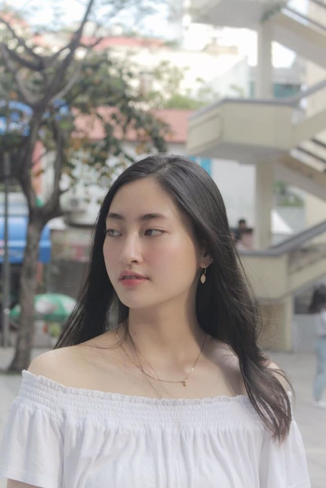 Tái xuất sau cách ly với khuôn mặt béo tròn, Lương Thuỳ Linh vẫn được fans khen xinh đẹp ảnh 1