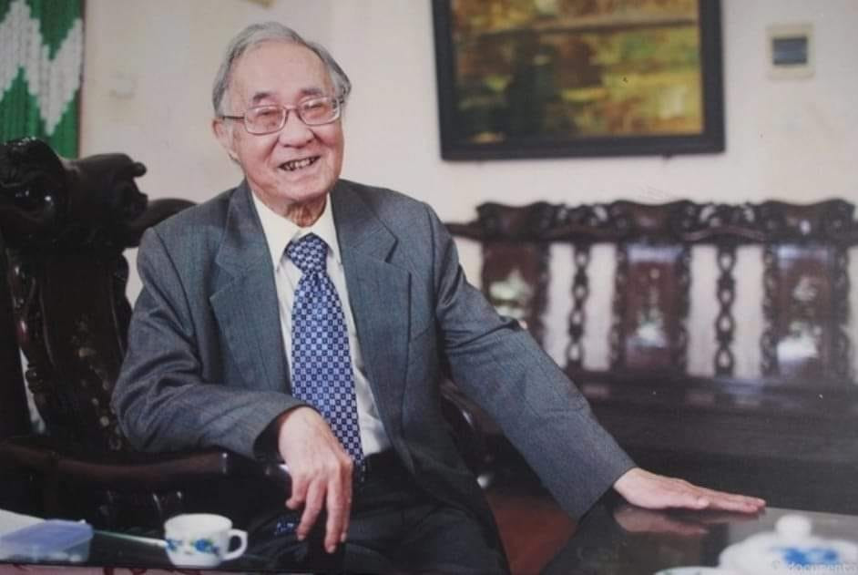 Giáo sư Phan Ngọc - Người giỏi nhiều ngoại ngữ nhất Việt Nam qua đời ảnh 1