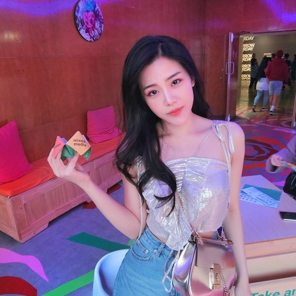 Nhan sắc ‘gây mê’ của em gái Ông Cao Thắng ảnh 9