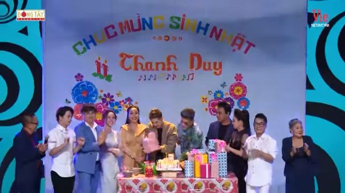 Vy Oanh khóc nghẹn nói lý do không bao giờ tổ chức sinh nhật ảnh 1