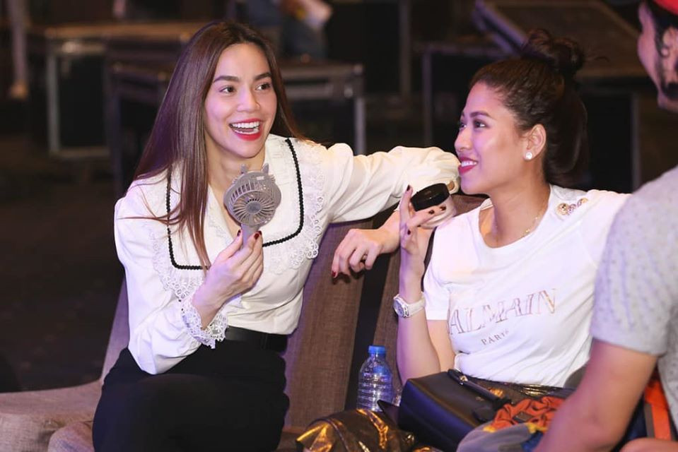 Showbiz 27/11: Dương Triệu Vũ chia sẻ xúc động khi đón Hoài Linh ở Mỹ ảnh 2