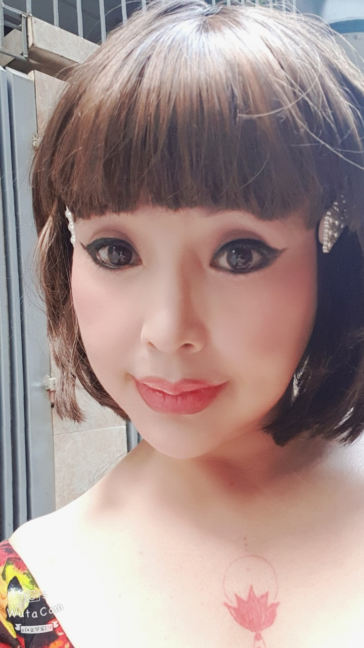 NSND Lan Hương lại gây tranh cãi vì gương mặt cứng đơ khác lạ ảnh 3