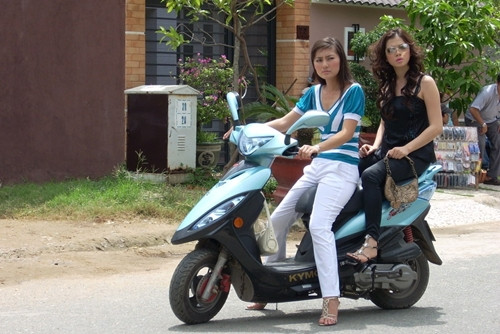 Lý Nhã Kỳ thay đổi thế nào sau 11 năm tham gia ‘Kiều nữ và đại gia’ ảnh 6