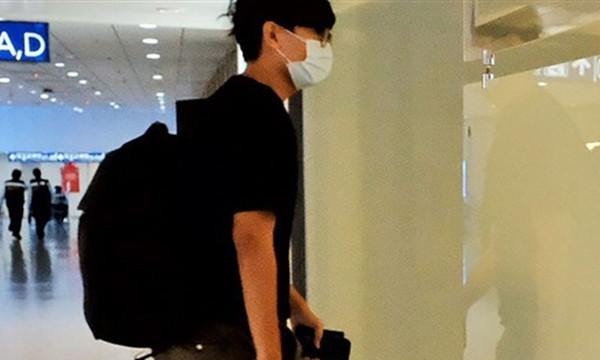 Người đàn ông làm mất Airpods... trong lúc ngủ, khi tới bệnh viện thì biết sự thật bàng hoàng ảnh 7 Người đàn ông làm mất Airpods... trong lúc ngủ, khi tới bệnh viện thì biết sự thật bàng hoàng ảnh 7