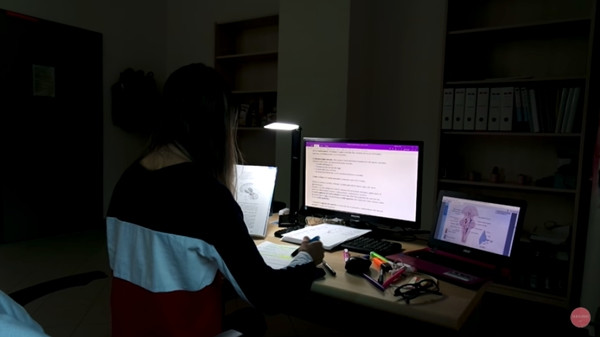 Bắt trend mới Gongbang cực “hot” với giới trẻ Hàn Quốc, được dự báo sẽ soán ngôi vương của Mukbang ảnh 4