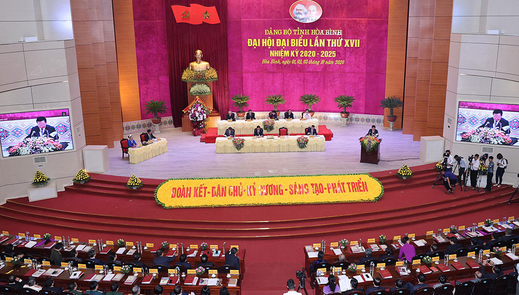 Chủ tịch Quốc hội Nguyễn Thị Kim Ngân chỉ đạo Đại hội Đảng bộ Hòa Bình ảnh 1