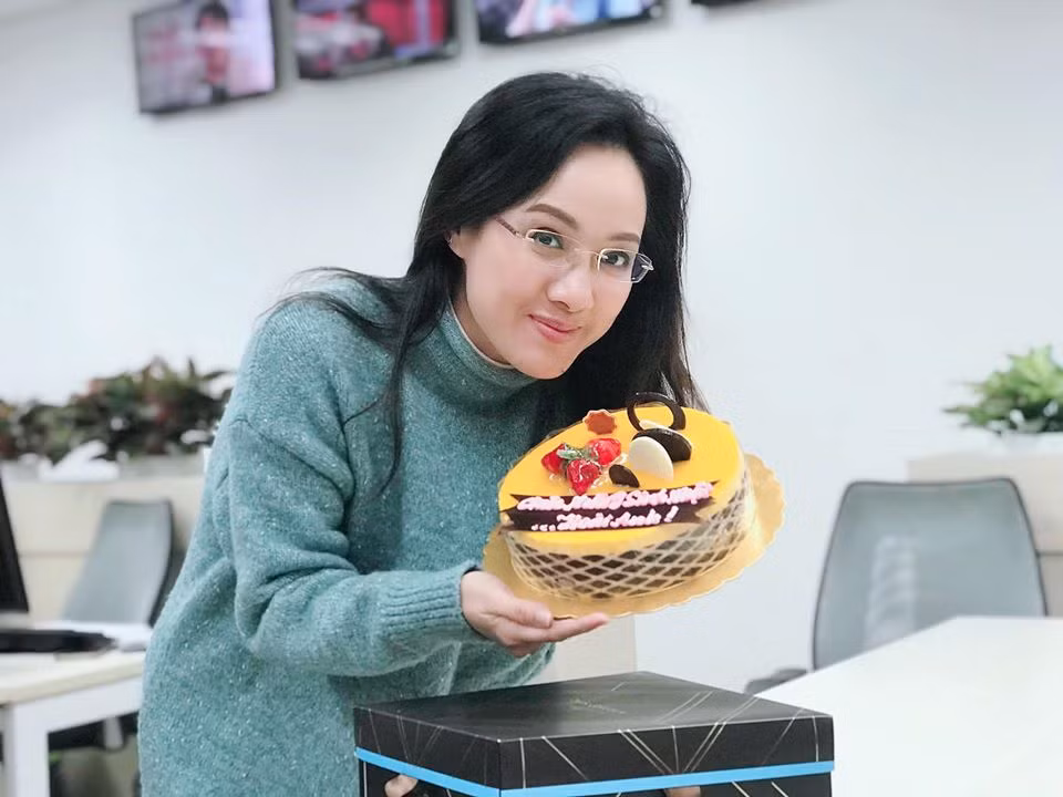 Nhan sắc đời thực trẻ trung bất ngờ của BTV Hoài Anh ở tuổi 40 ảnh 2