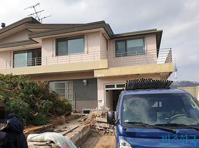 Song Joong Ki phá bỏ biệt thự tân hôn gần 200 tỷ mua để sống cùng Song Hye Kyo ảnh 1