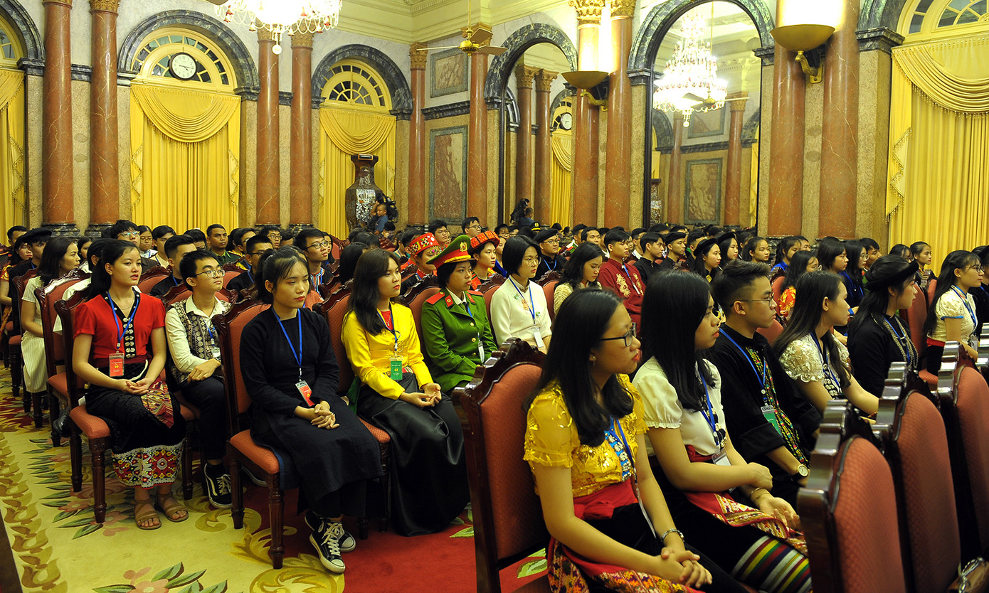 Phó Chủ tịch nước gặp gỡ 120 gương dân tộc thiểu số xuất sắc năm 2019 ảnh 5