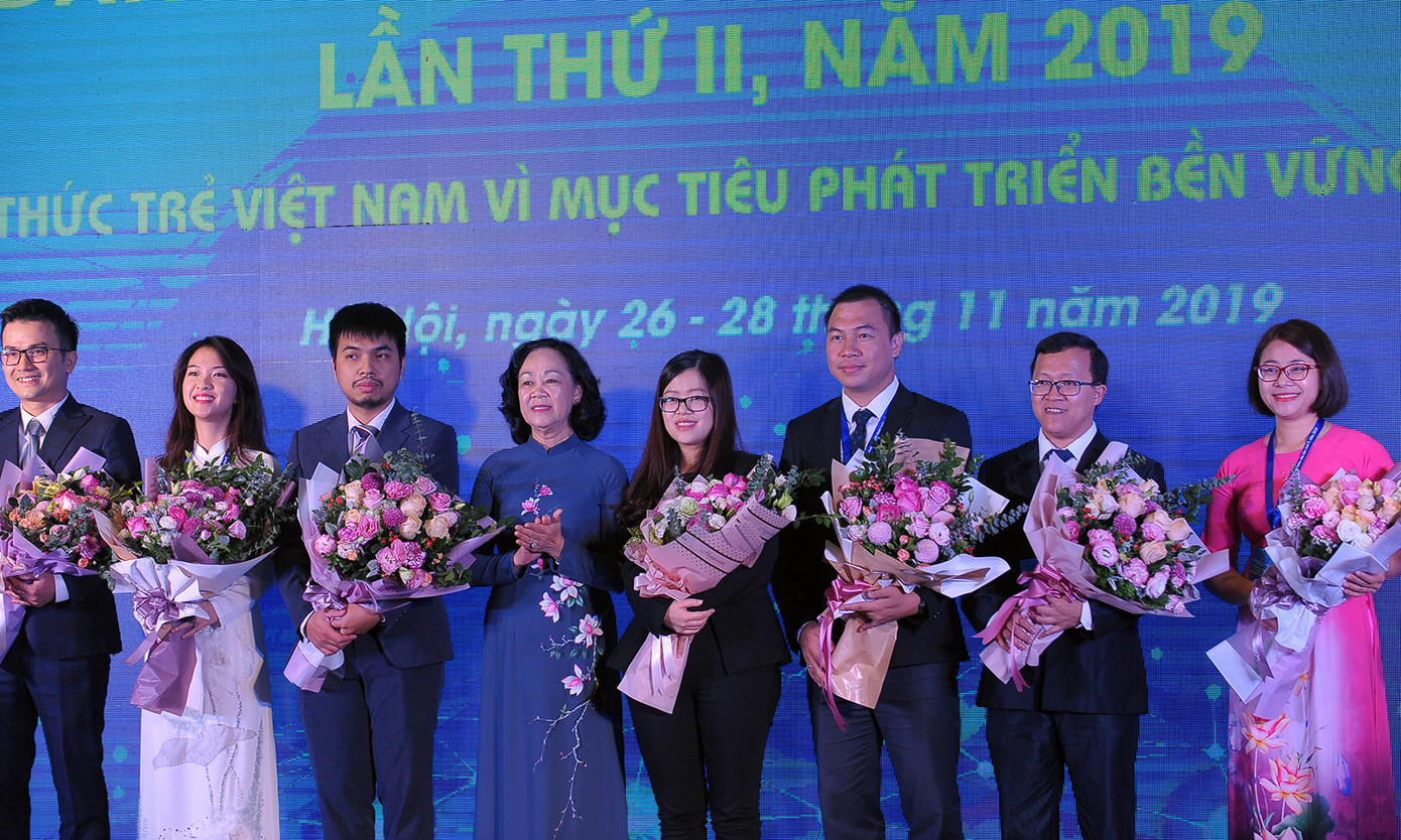 Toàn cảnh lễ khai mạc Diễn đàn Trí thức trẻ Việt Nam toàn cầu lần thứ II ảnh 11