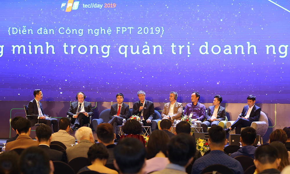 Robot là đồng nghiệp với con người ảnh 1