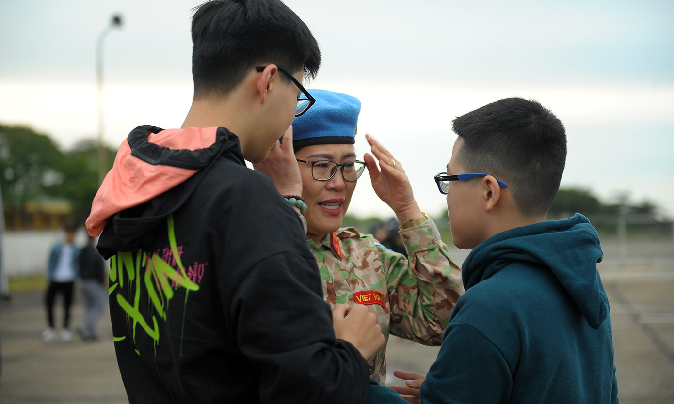 Nước mắt và nụ cười tiễn đoàn bác sĩ Bệnh viện dã chiến cấp 2.2 sang Nam Sudan ảnh 7