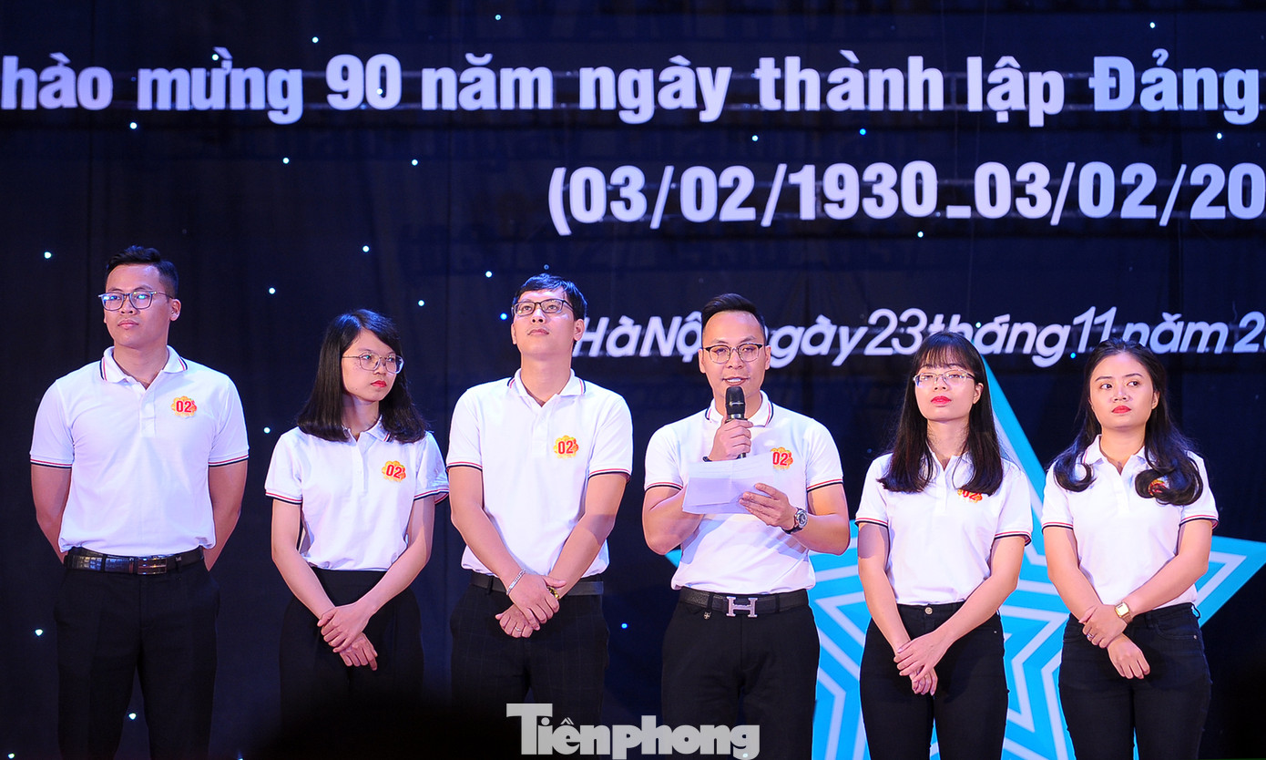 Hiện tượng 'siêu to khổng lồ', Táo quân lên sân khấu hội thi văn hóa công sở ảnh 2