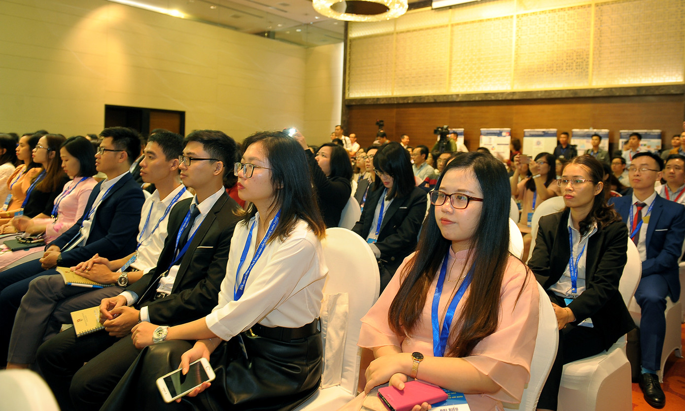 Toàn cảnh lễ khai mạc Diễn đàn Trí thức trẻ Việt Nam toàn cầu lần thứ II ảnh 5