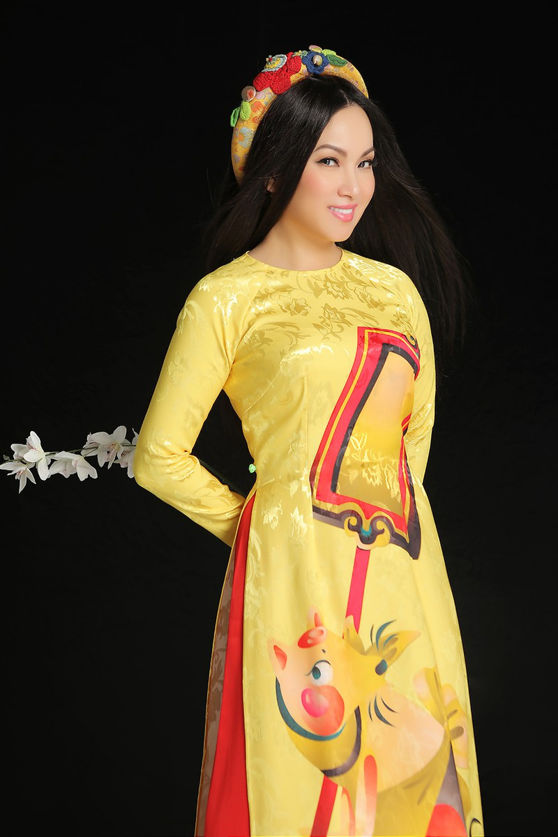 Có khối tài sản hơn 1 tỷ đôla nhưng ca sĩ giàu nhất Việt Nam lại không chuộng diện đồ hiệu ảnh 6