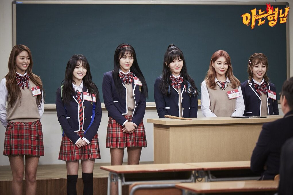 Nhóm nữ nào cũng mặc đồng phục lên “Knowing Bros” nhưng BLACKPINK đẳng cấp nhất ảnh 10