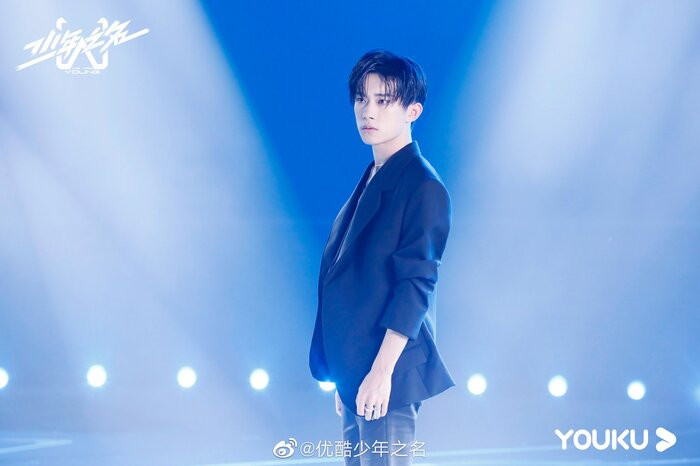 Lần đầu Dịch Dương Thiên Tỉ tỏ rõ sự khó chịu trên truyền hình nhưng lại được ủng hộ ảnh 3