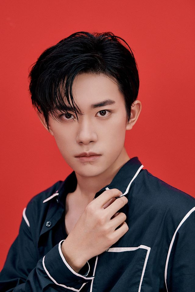 Lần đầu Dịch Dương Thiên Tỉ tỏ rõ sự khó chịu trên truyền hình nhưng lại được ủng hộ ảnh 2