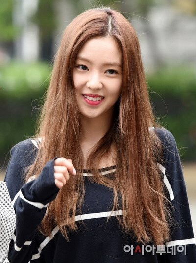 Jennie khoe ảnh selfie “xinh muốn xỉu” nhưng netizen lại soi ra một chi tiết đáng lo lắng ảnh 5