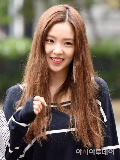 Jennie khoe ảnh selfie “xinh muốn xỉu” nhưng netizen lại soi ra một chi tiết đáng lo lắng ảnh 5