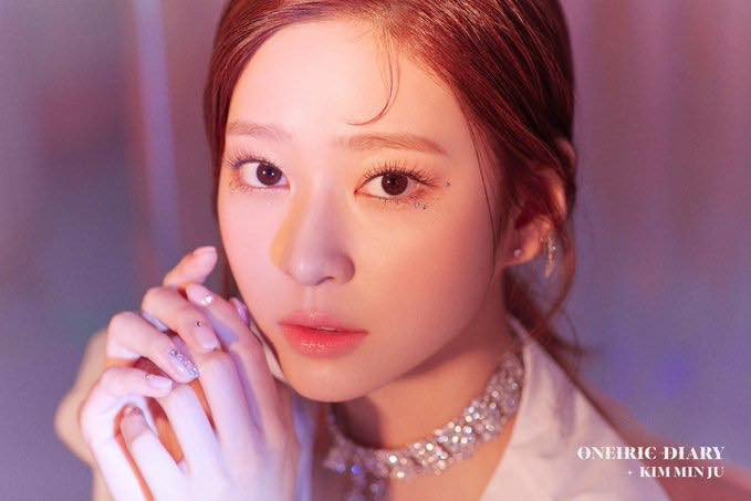 Trong mắt người Nhật, mỹ nhân nào mới xứng làm visual của BLACKPINK, TWICE và IZ*ONE? ảnh 2