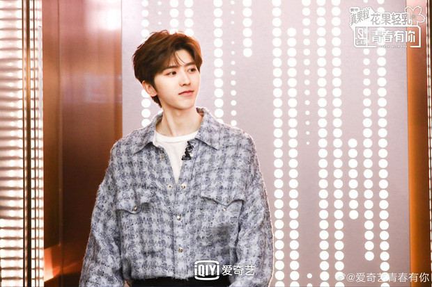 Thái Từ Khôn bất ngờ hóa nam thần ngọt ngào ấm áp của “Thanh Xuân Có Bạn 2” ảnh 3