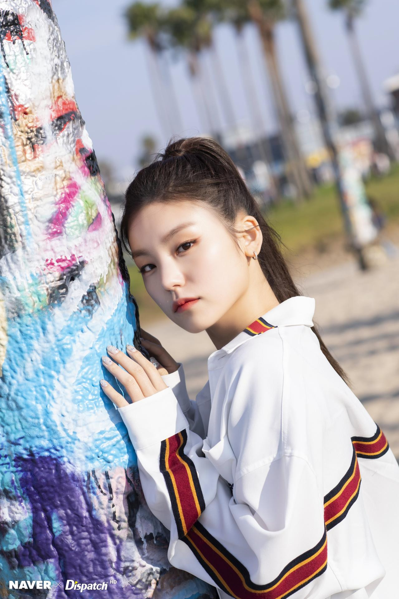 Nếu K-Pop có một nhóm nữ chỉ toàn idol 2K thì sẽ hoàn hảo tới cỡ nào? ảnh 1