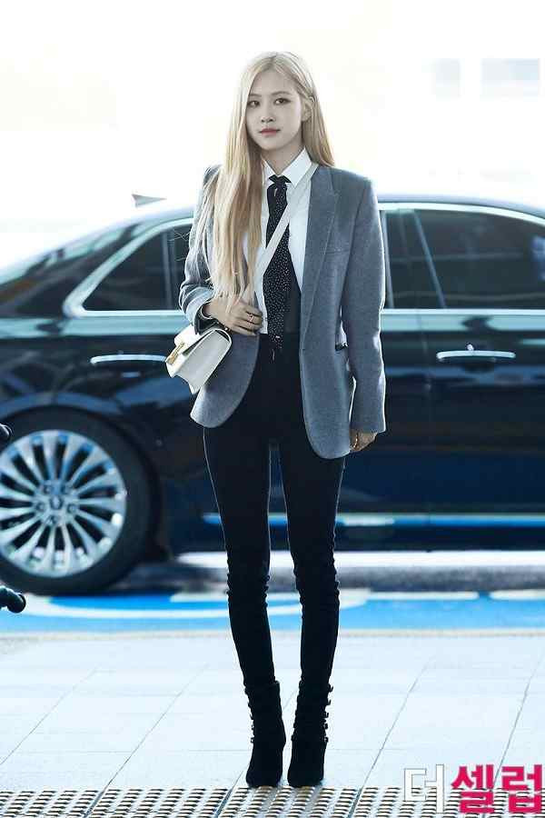 Đâu là lý do khiến Rosé (BLACKPINK) không có tên trong Top idol vóc dáng đẹp? ảnh 6
