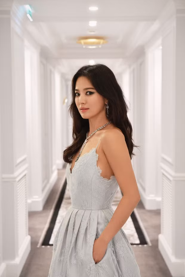 Song Joong Ki, Song Hye Kyo một năm sau thông báo ly hôn: Lật ngược thế cờ ảnh 3