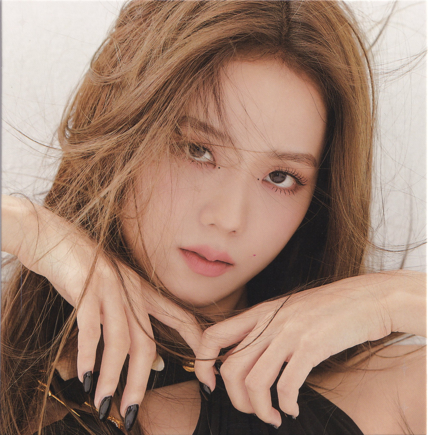 Netizen liệu có bớt ném đá Jisoo (BLACKPINK) sau khi biết sự thật này của phim Snowdrop? ảnh 2