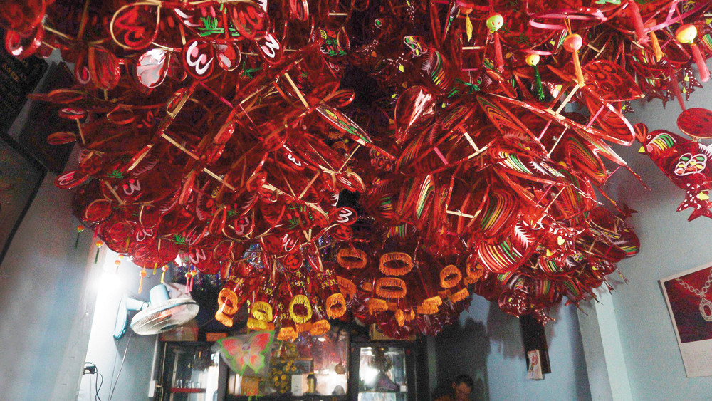 Trung Thu này, lẽ nào những chiếc lồng đèn lấp lánh đang bị chúng ta lãng quên? ảnh 4